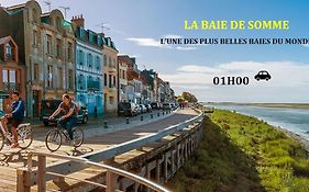 L'Eclat Prestigieux : Quartier Henriville