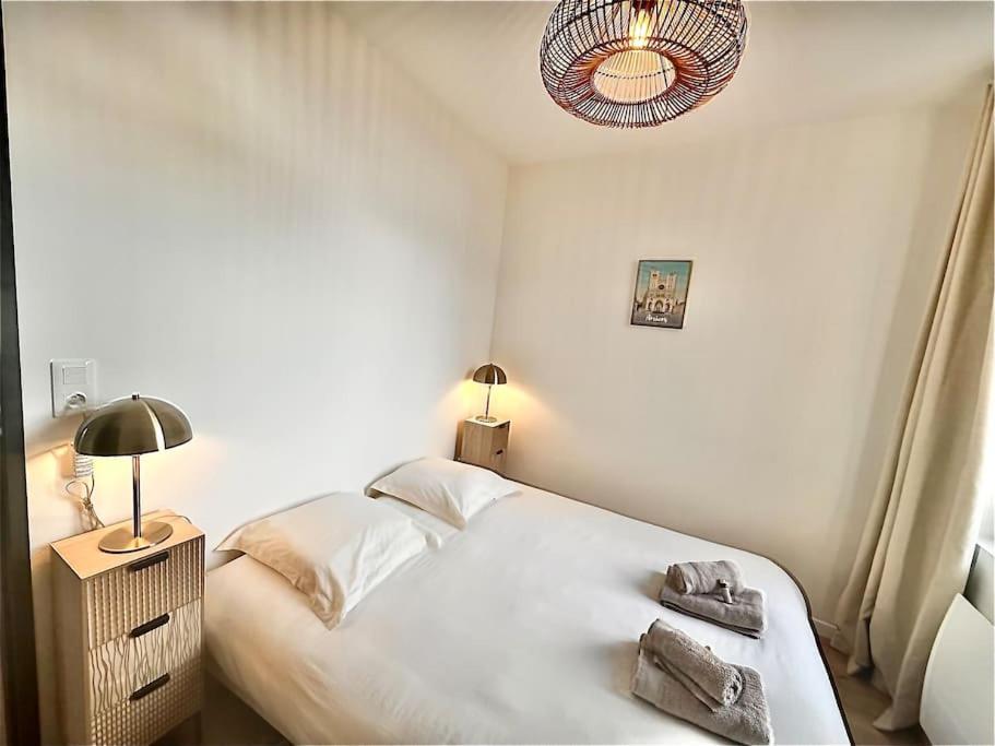 L'Eclat Prestigieux : Quartier Henriville Amiens Extérieur photo